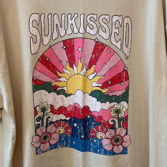 NWT | BAEVELY Sunkissed Graphic Oversized T-Shirt ~ 100% Cotton ~ LARGE - Picture 3 of 10